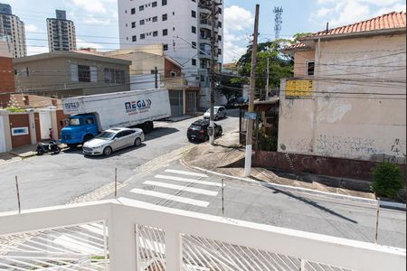 Casa à venda com 128m², 3 quartos e 4 vagasVista da varanda