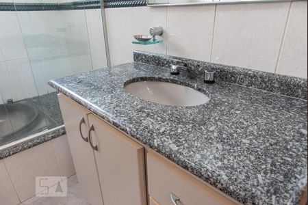 Casa à venda com 128m², 3 quartos e 4 vagasPia