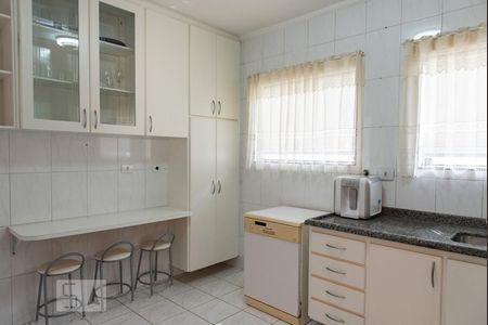 Casa à venda com 128m², 3 quartos e 4 vagasCozinha