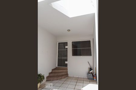 Casa à venda com 128m², 3 quartos e 4 vagasQuintal