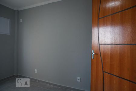 Quarto 1 de apartamento para alugar com 2 quartos, 59m² em Cidade Nova, Rio de Janeiro
