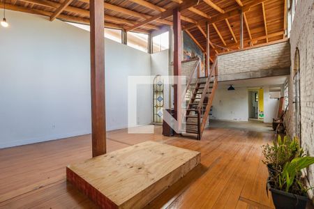 Sala de casa para alugar com 1 quarto, 240m² em Glória, Porto Alegre