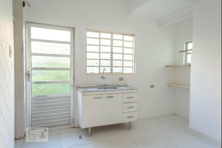 Casa para alugar com 150m², 3 quartos e 1 vaga Casa para alugar com 150m², 3 quartos e 1 vagaCozinha