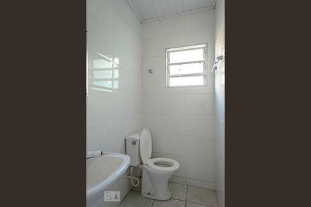 Casa para alugar com 150m², 3 quartos e 1 vaga Casa para alugar com 150m², 3 quartos e 1 vagaBanheiro 2
