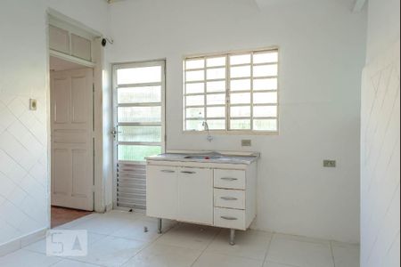 Casa para alugar com 150m², 3 quartos e 1 vaga Casa para alugar com 150m², 3 quartos e 1 vagaCozinha