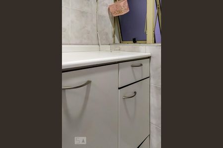 Apartamento à venda com 64m², 3 quartos e 1 vagaÁrea de Serviço