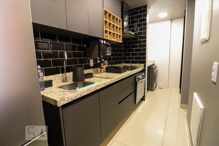 Apartamento para alugar com 75m², 1 quarto e 2 vagas Apartamento para alugar com 75m², 1 quarto e 2 vagasCozinha