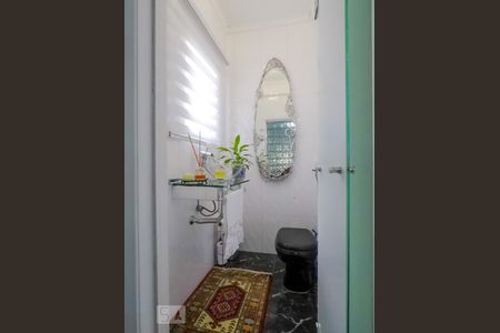 Casa à venda com 4 quartos, 200m² em Cambuci, São Paulo