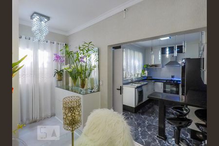 Casa à venda com 4 quartos, 200m² em Cambuci, São Paulo