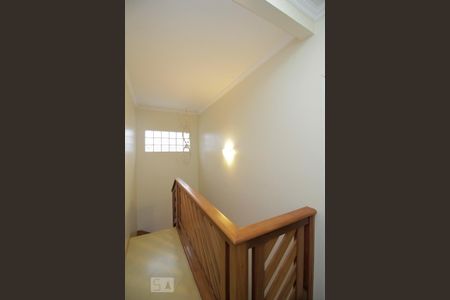 Casa à venda com 240m², 5 quartos e sem vagaEscada