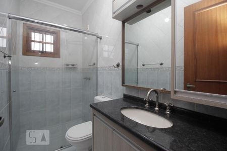 Casa à venda com 240m², 5 quartos e sem vagaBanheiro