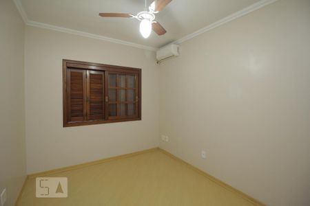Casa à venda com 240m², 5 quartos e sem vagaQuarto 4