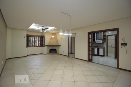Sala de casa à venda com 5 quartos, 240m² em Niterói, Canoas
