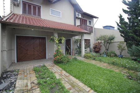 Casa à venda com 240m², 5 quartos e sem vagaFachada