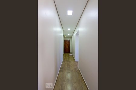 Corredor de Entrada de apartamento para alugar com 2 quartos, 83m² em Petrópolis, Porto Alegre