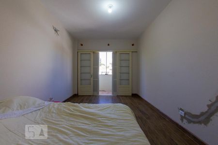Quarto 1 de apartamento para alugar com 2 quartos, 83m² em Petrópolis, Porto Alegre