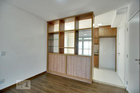 Sala de apartamento à venda com 3 quartos, 103m² em Água Branca, São Paulo