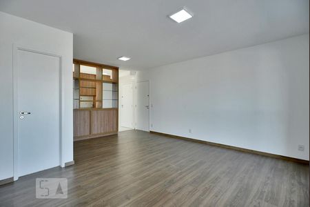 Sala de apartamento à venda com 3 quartos, 103m² em Água Branca, São Paulo