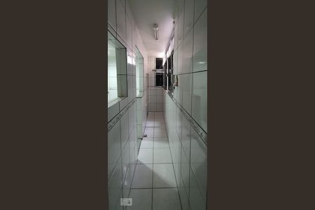 Apartamento à venda com 76m², 2 quartos e sem vaga Apartamento à venda com 76m², 2 quartos e sem vagaCozinha e Área de Serviço