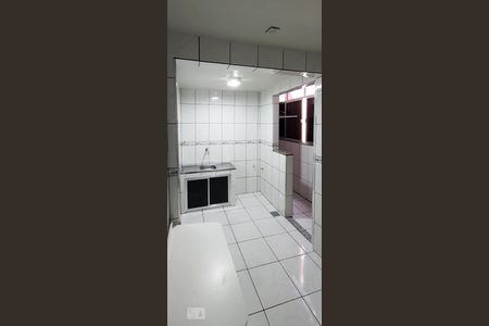 Apartamento à venda com 76m², 2 quartos e sem vaga Apartamento à venda com 76m², 2 quartos e sem vagaCozinha