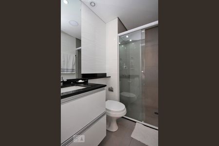 Banheiro de kitnet/studio à venda com 1 quarto, 40m² em República, São Paulo