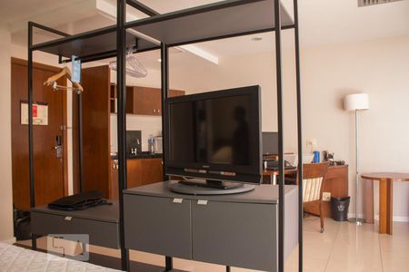 Suíte de apartamento para alugar com 1 quarto, 50m² em Barra da Tijuca, Rio de Janeiro