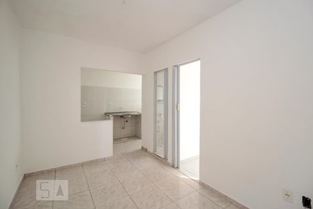 Sala de apartamento para alugar com 1 quarto, 29m² em Piedade, Rio de Janeiro
