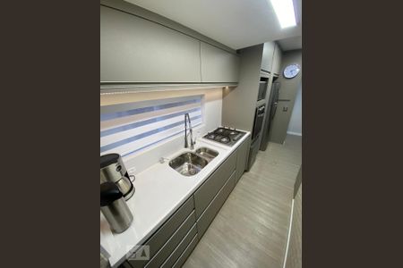 Apartamento à venda com 84m², 3 quartos e 1 vaga Apartamento à venda com 84m², 3 quartos e 1 vagaCozinha