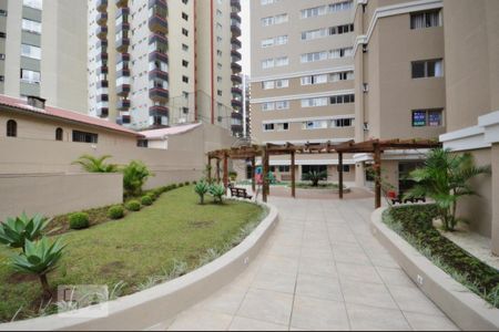Apartamento à venda com 84m², 3 quartos e 1 vaga Apartamento à venda com 84m², 3 quartos e 1 vagaFachada