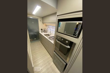 Apartamento à venda com 84m², 3 quartos e 1 vaga Apartamento à venda com 84m², 3 quartos e 1 vagaCozinha