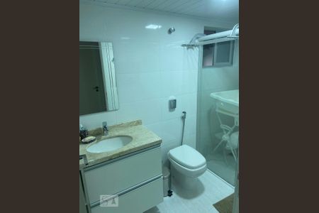 Apartamento à venda com 84m², 3 quartos e 1 vaga Apartamento à venda com 84m², 3 quartos e 1 vagaBanheiro