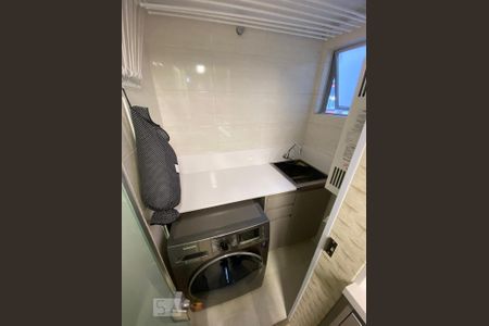 Apartamento à venda com 84m², 3 quartos e 1 vaga Apartamento à venda com 84m², 3 quartos e 1 vagaÁrea de Serviço