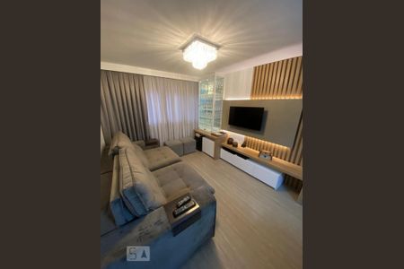 Apartamento à venda com 84m², 3 quartos e 1 vaga Apartamento à venda com 84m², 3 quartos e 1 vagaSala