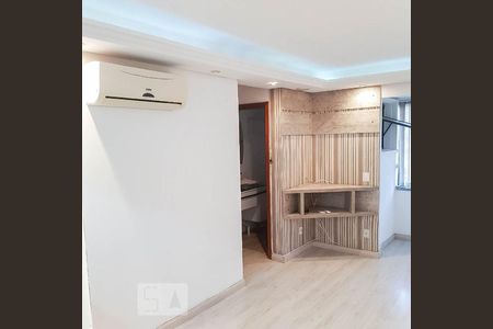 Sala de apartamento para alugar com 2 quartos, 62m² em Sarandi, Porto Alegre