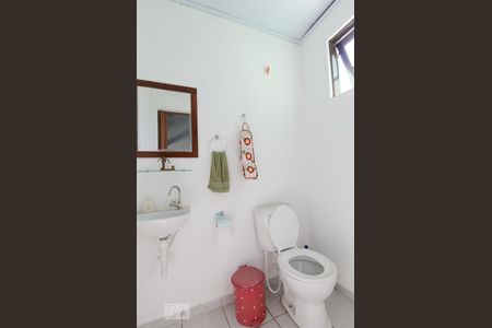 Casa à venda com 350m², 3 quartos e 2 vagasLavabo do salão de festas