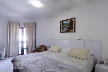 Quarto da suíte de casa à venda com 3 quartos, 350m² em Piraporinha, Diadema