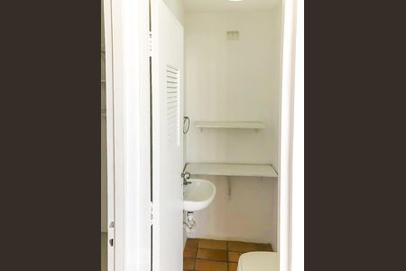 Apartamento para alugar com 75m², 2 quartos e 1 vagaBanheiro Serviço