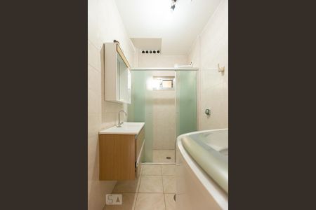 Apartamento à venda com 64m², 2 quartos e sem vagaBanheiro