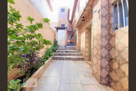 Casa para alugar com 50m², 1 quarto e sem vagaÁrea Externa