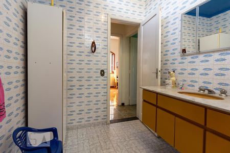 Banheiro Social 1 de casa à venda com 3 quartos, 180m² em Instituto de Previdência, São Paulo
