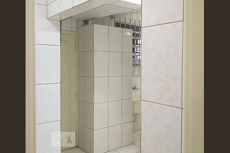 Apartamento à venda com 47m², 1 quarto e sem vaga Apartamento à venda com 47m², 1 quarto e sem vagaCozinha e Área de Serviço