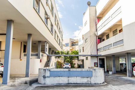 Apartamento à venda com 55m², 2 quartos e 1 vaga Apartamento à venda com 55m², 2 quartos e 1 vagaFachada do Prédio