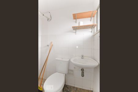 Apartamento à venda com 70m², 2 quartos e 1 vagaBanheiro de Serviço