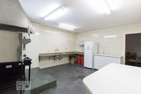 Apartamento à venda com 280m², 4 quartos e 4 vagas Apartamento à venda com 280m², 4 quartos e 4 vagasÁrea comum - Salão de festas