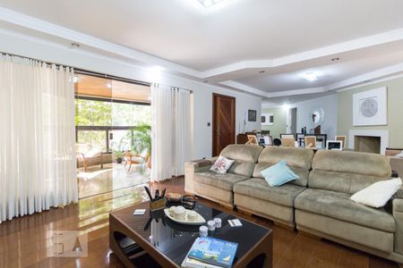 Apartamento à venda com 280m², 4 quartos e 4 vagas Apartamento à venda com 280m², 4 quartos e 4 vagasSala