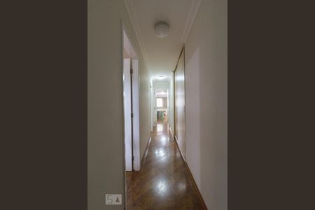 Apartamento à venda com 280m², 4 quartos e 4 vagas Apartamento à venda com 280m², 4 quartos e 4 vagasCorredor