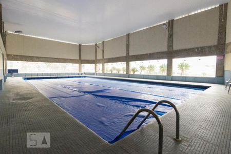 Apartamento à venda com 280m², 4 quartos e 4 vagas Apartamento à venda com 280m², 4 quartos e 4 vagasPiscina 3