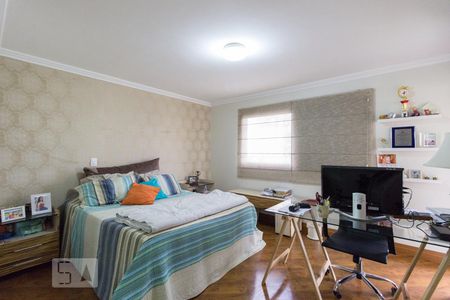 Apartamento à venda com 280m², 4 quartos e 4 vagas Apartamento à venda com 280m², 4 quartos e 4 vagasQuarto Suíte 3