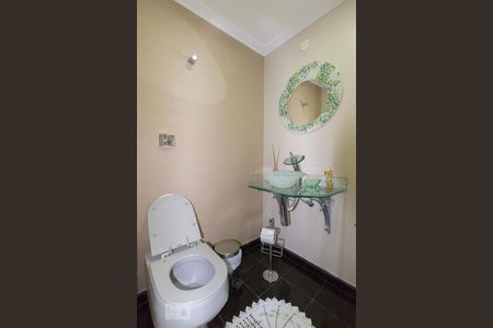 Apartamento à venda com 280m², 4 quartos e 4 vagas Apartamento à venda com 280m², 4 quartos e 4 vagasLavabo