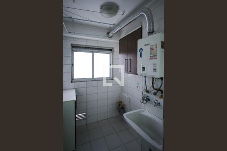 Apartamento para alugar com 65m², 3 quartos e 1 vagaÁrea de Serviço